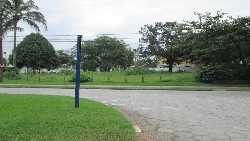 Terreno — foto 1 de 6