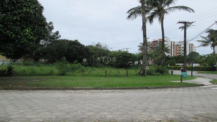 Terreno — foto 1 de 8