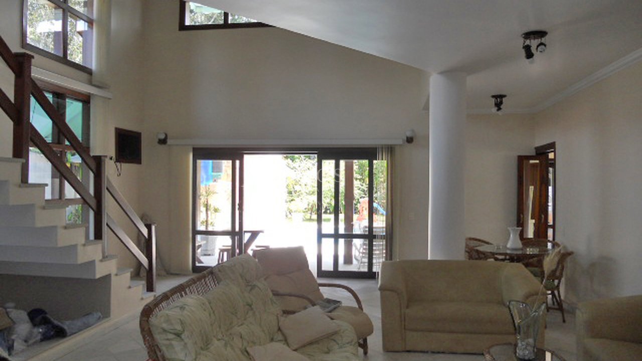 Casa — foto 2 de 24