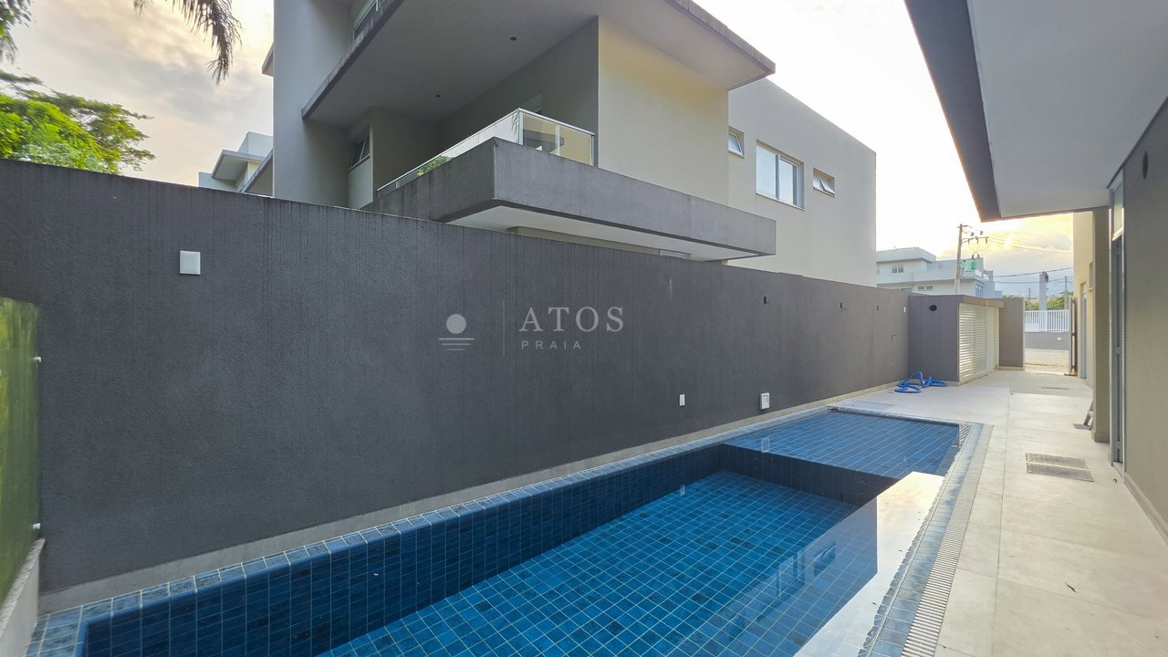 Casa em Condomínio