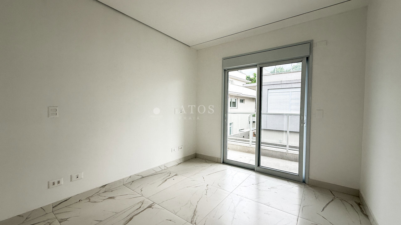 Casa em Condomínio — foto 6 de 35
