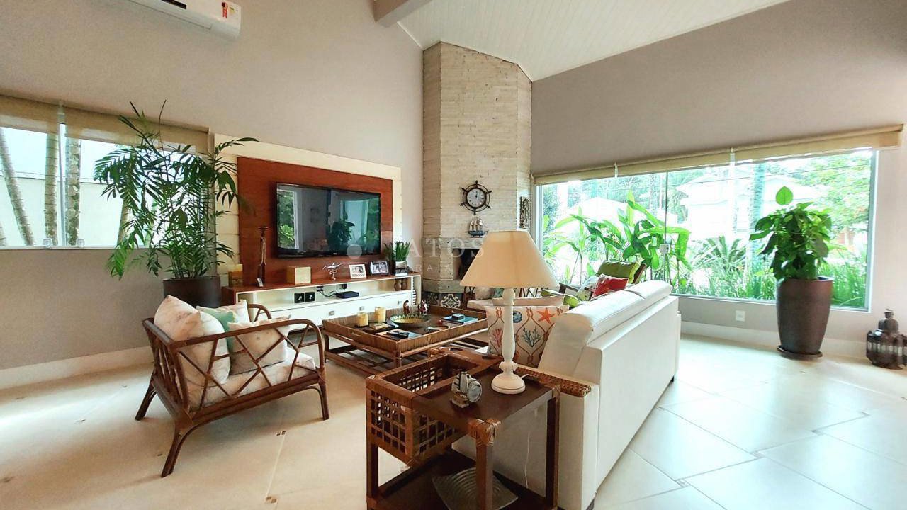 Casa — foto 3 de 28