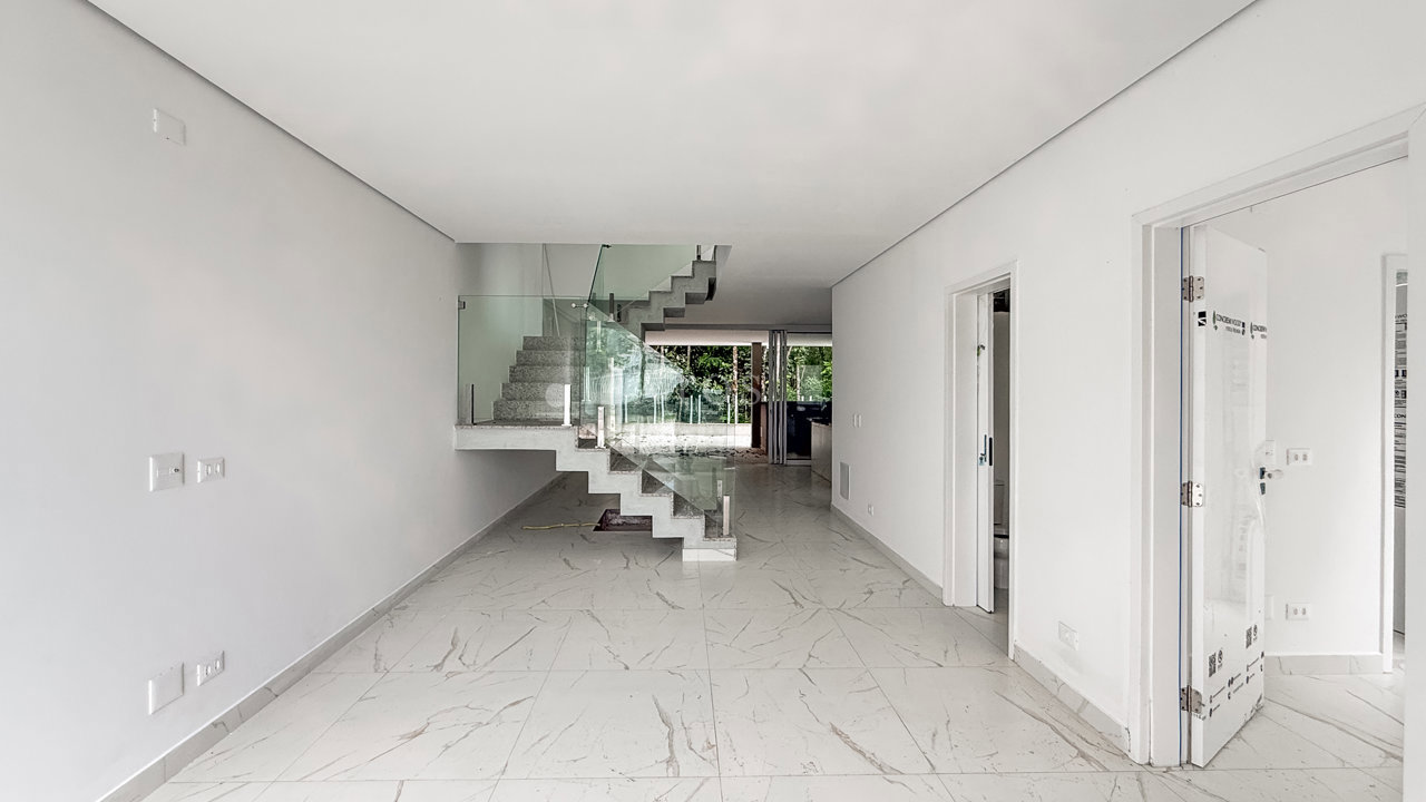 Casa em Condomínio — foto 2 de 57
